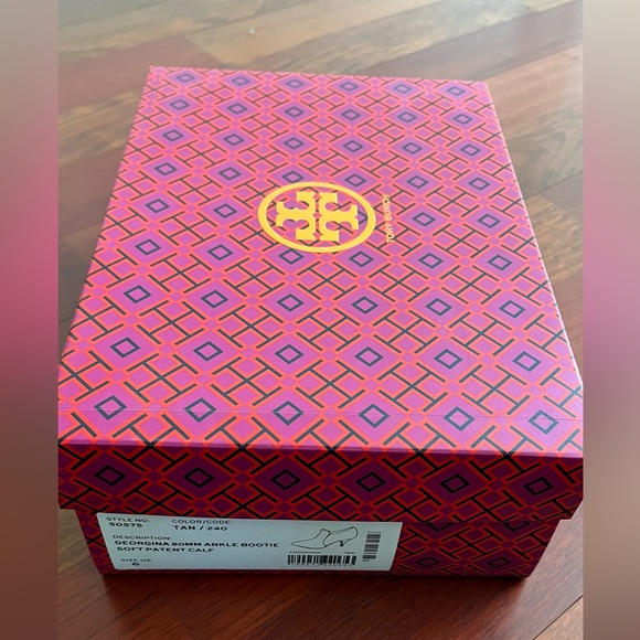 Georgina Patent Leather Kitten Heel Bootie - Picture 12 of 12